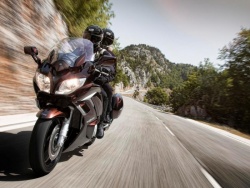 La Yamaha FJR 1300 disponible à l'essai