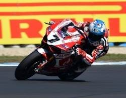 Carlos Checa