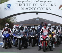 Un tour de piste pour les possesseurs de Yamaha