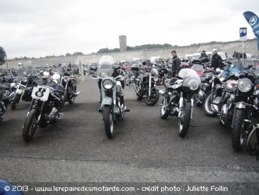 Café Racer Festival : parking motos