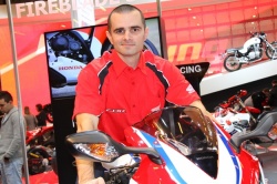 Julien Da Costa signe chez Honda