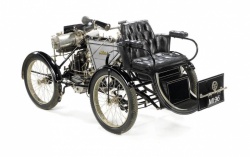 Un quadricycle Ariel aux enchères