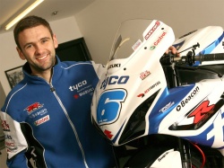 Tourist Trophy : Dunlop s'engage avecTyco Suzuki
