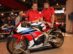 Tourist Trophy : McGuinness et Cummins avec Honda