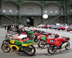 Vente aux enchères record pour le département moto de Bonhams