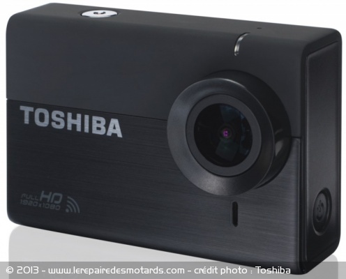 Caméra embarquée Toshiba Camileo X-Sports