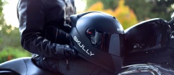 Casque Skully P1 : les yeux derrière la tête