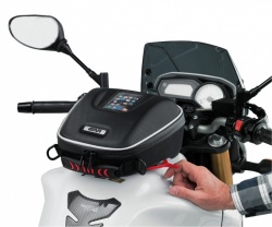 Système d'arrimage Tanklock par Givi