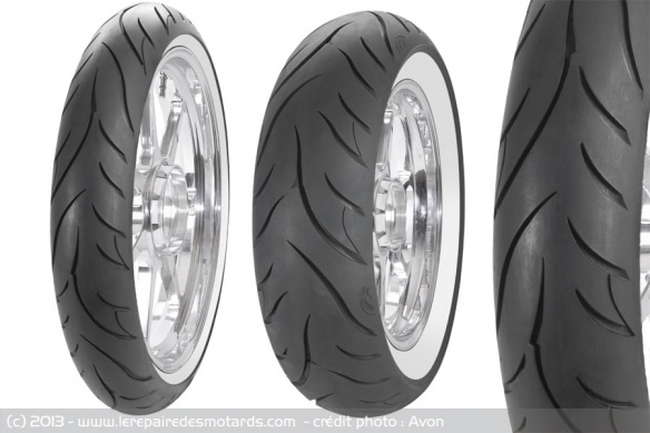 Du pneu Avon pour la Triumph Thunderbird LT