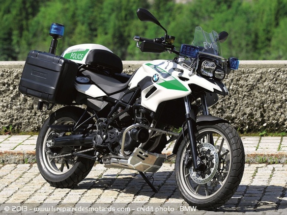 BMW F700GS Administrations