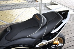 Yamaha TMax 530 sur mesure à Bastille - selle