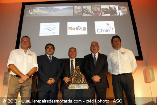 Etienne Lavigne : Directeur du Dakar, Enrique Meyer: Ministre du Tourisme Argentine, Gabriel Ruiz Tagle : Secrétaire d'Etat aux Sports du Chili, Juan Ramon Quintana : Ministre de la Présidence de L'Etat plurinational de la Bolivie, David Castera : Directe