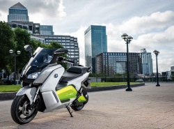 Jeu BMW : essayez le scooter électrique Concept C evolution