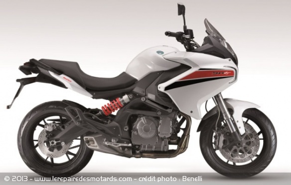 Routière Benelli BN600 GT