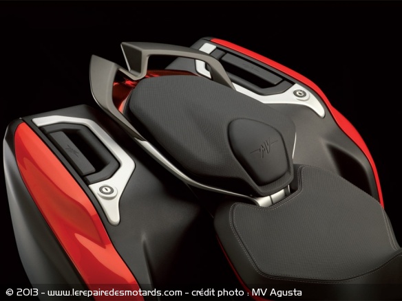 MV Agusta Turismo Veloce 800