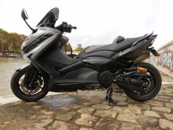 Prépa : TMax 530 Smart Grey et Black
