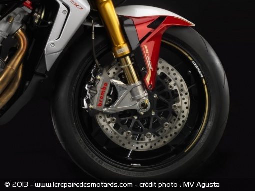Roadster MV Agusta Brutale 1090 Corsa