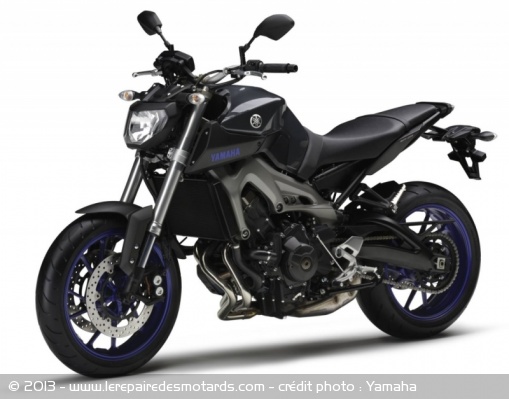 Roadster Yamaha MT-09