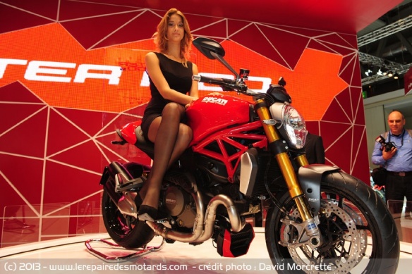 Ducati Monster 1200 S