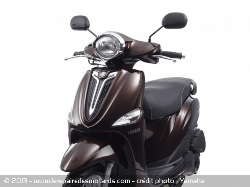 Scooter Yamaha D'elight phare avant