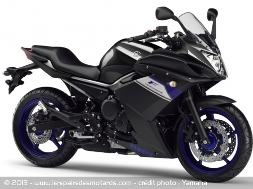 Yamaha XJ6 Diversion F Race Blu 2014