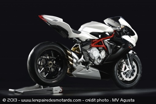 Sportive MV Agusta F3 800