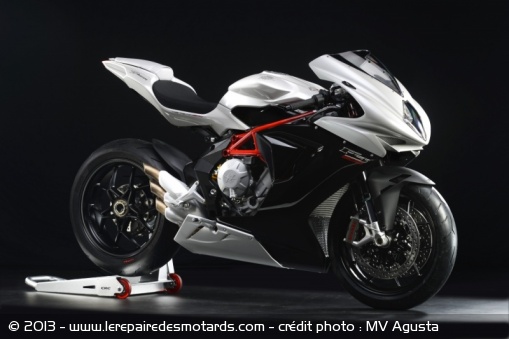 Sportive MV Agusta F3 800
