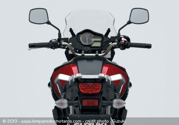 Vue arrière du Suzuki V-Strom 1000