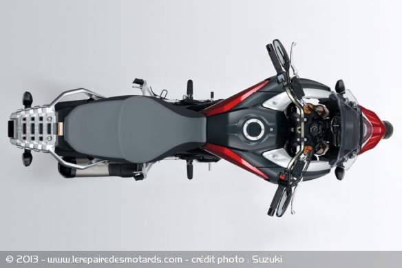 Vue du haut du Suzuki V-Strom 1000