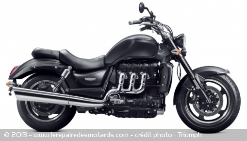 Triumph Rocket III Roadster
