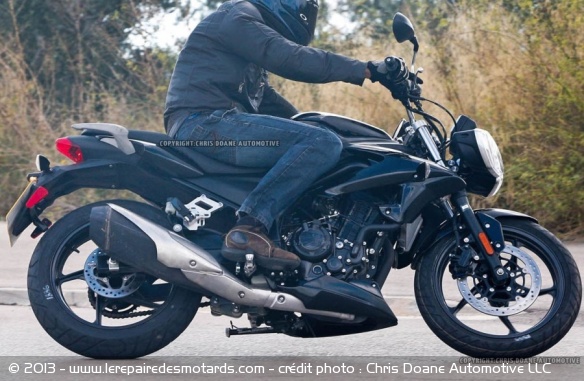 Photos volées de la Triumph Street monocylindre - crédit photo : Chris Doane Automotive LLC