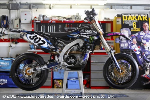 La YZ450F de Peterhansel