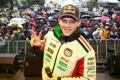 MotoGP Mans Bradl sommes marqués malchance