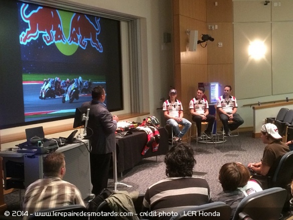 Le team LCR Honda présente la technologie des MotoGP à l'Université du Texas