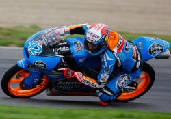 Moto3 UK : Rins au finish - crédit photo : MotoGP