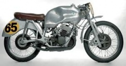 Des motos de musées aux Coupes Moto Légende