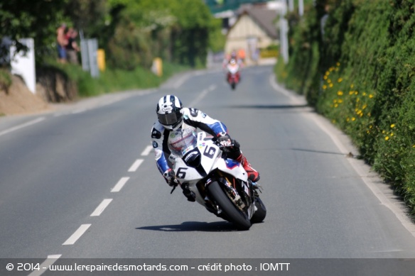 Tourist Trophy : un Dunlop record en Superbike