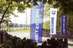 TT : reconduction du village Metzeler