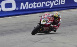WSBK : Davies mène les essais à Laguna Seca - crédit photo : WorldSBK