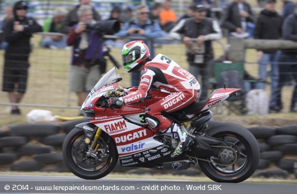Davide Giugliano prend la 2ème place sur la grille