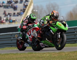 lowes et Sofuoglu lors de la course 2013 - crédit photo : World SBK