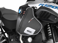 Sacoches latérales Givi pour trail BMW