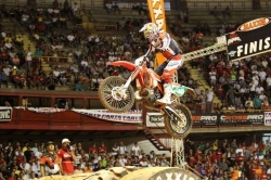 Finale du mondial de SuperEnduro à Tours