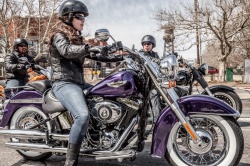 Harley-Davidson cible les femmes et les jeunes - Crédit photo : Harley-Davidson