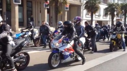 Manifestation contre les vols de moto-cross