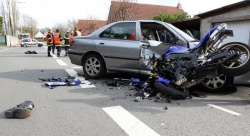 Un motard gravement blessé à Halluin (Photo : Ludovic Maillard)