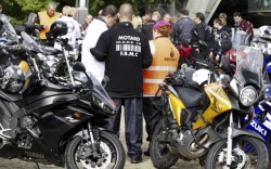 Les motards belges contre les automobilistes imprudents