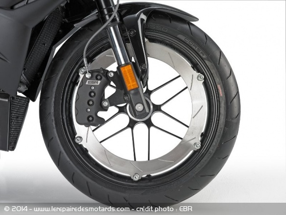 Streetfighter EBR 1190 SX