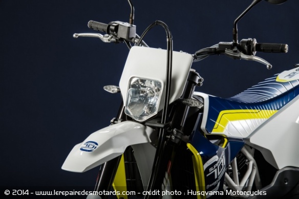 Husqvarna 701 Supermoto