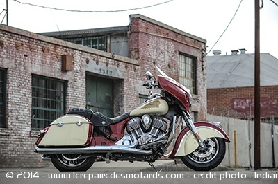 Indian Chieftain en rouge et crème